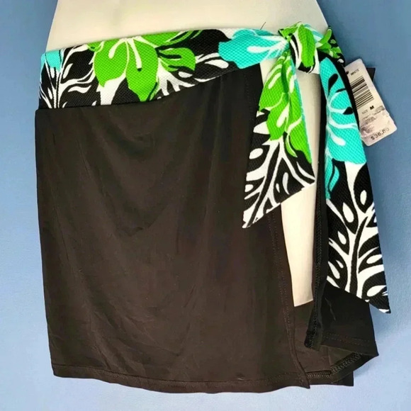 Body I.D Black Tropical Side Tie Cover up Skirt Size PS & M NWT - Picture 3 of 4
